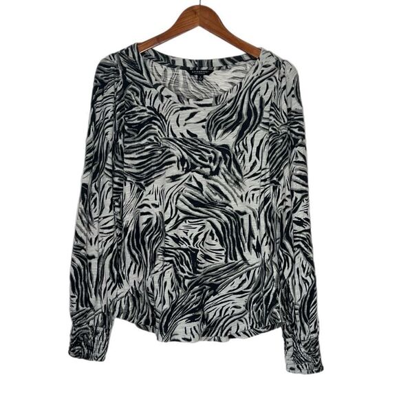 Liverpool Los Angeles Black Gray Stripe Long Sleeve Pullover Top - Picture 2 of 6